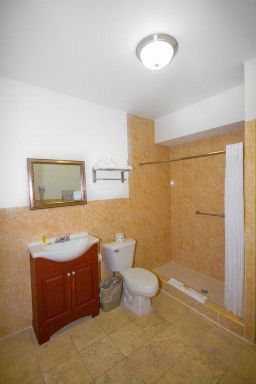 Travelodge by Wyndham Miami Biscayne Bay image 5